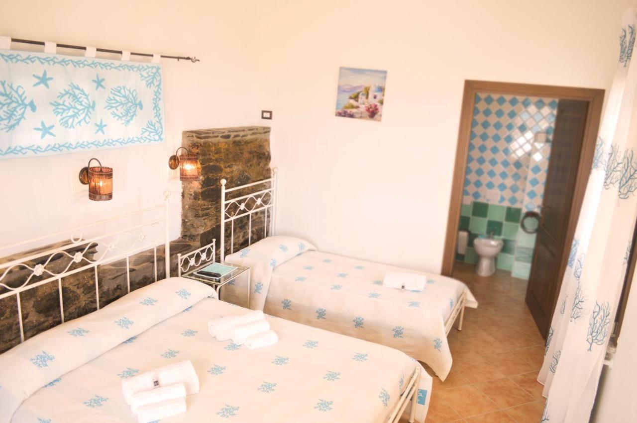 Agriturismo Finagliosu Palmadula Buitenkant foto